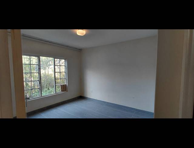3 BEDROOM APARTMENT FOR SALE IN MANOR GARDENS